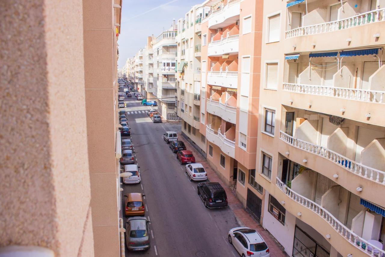 Apartamento Laloma 72 №6 Torrevieja Eksteriør bilde