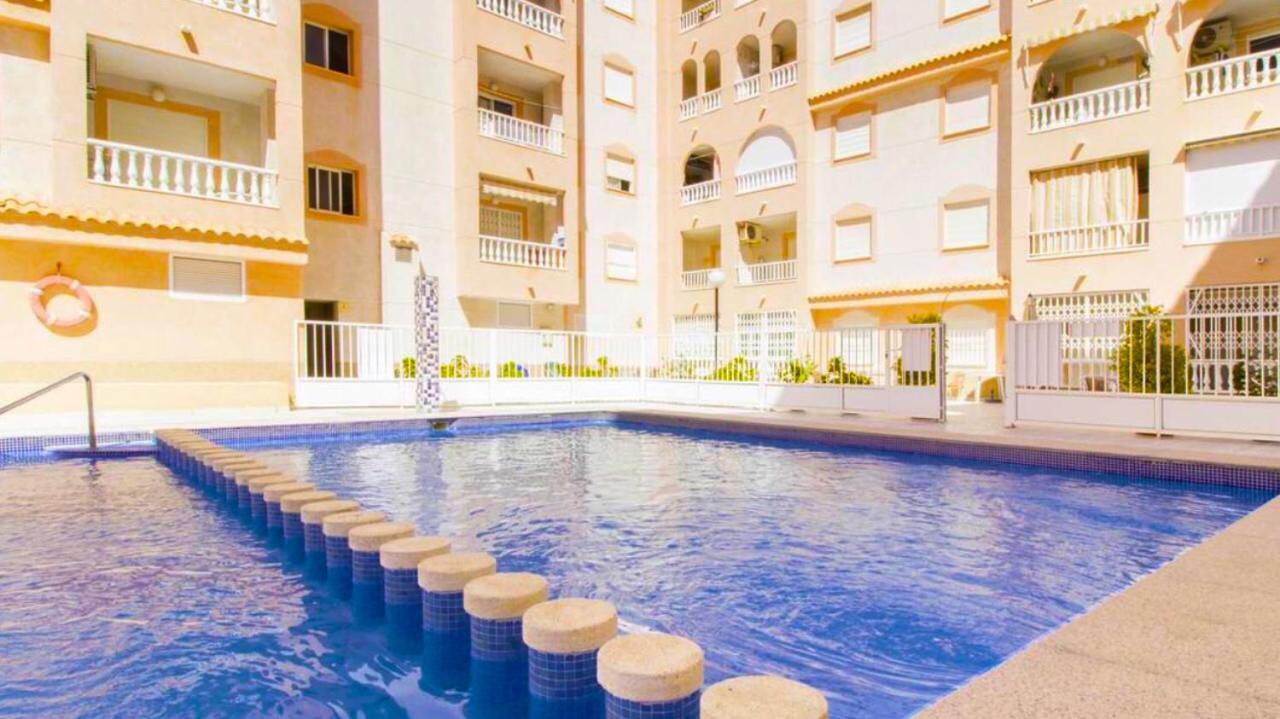 Apartamento Laloma 72 №6 Torrevieja Eksteriør bilde